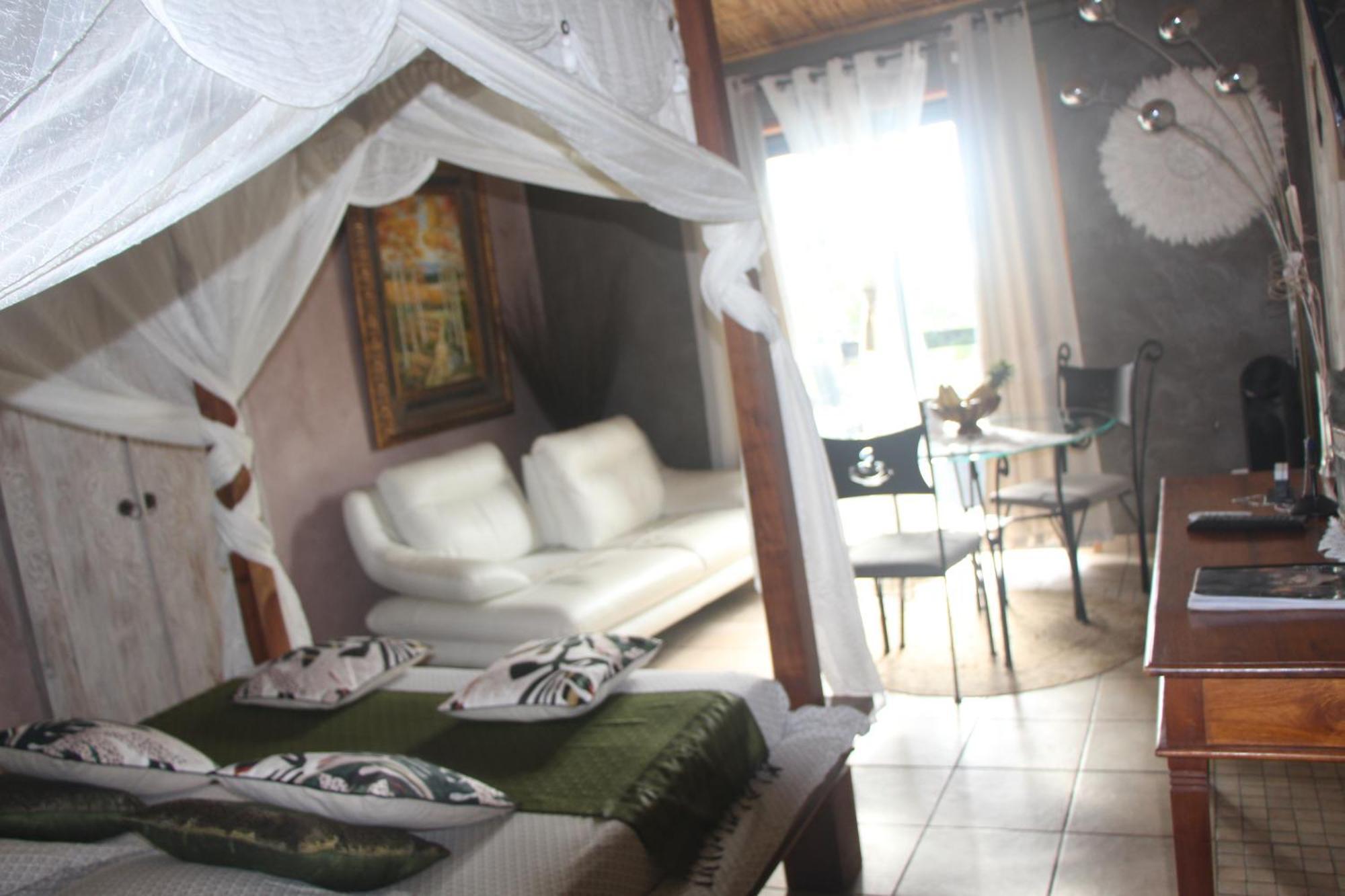 La Liane De Jade 974-Lodge Le Palissandre - Jacuzzi Privatif - Piscine Chauffee Le Bois de Nefles  Εξωτερικό φωτογραφία